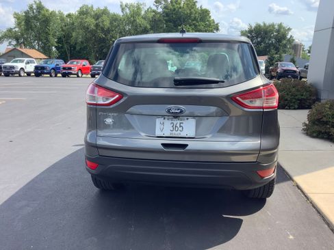 Used 2014 Ford Escape S FWD image 5