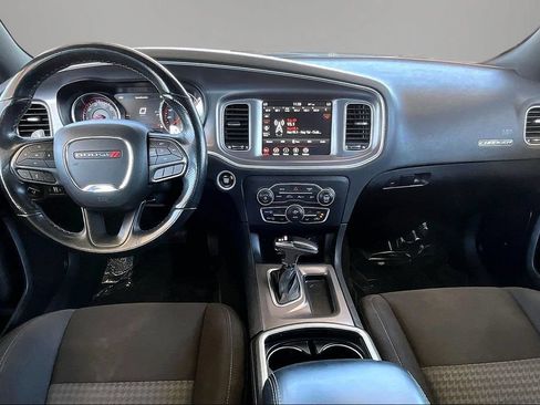 Used 2022 Dodge Charger R/T RWD image 7