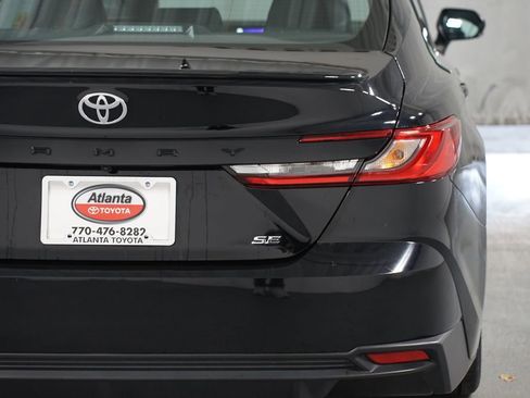 Certified 2025 Toyota Camry SE image 10