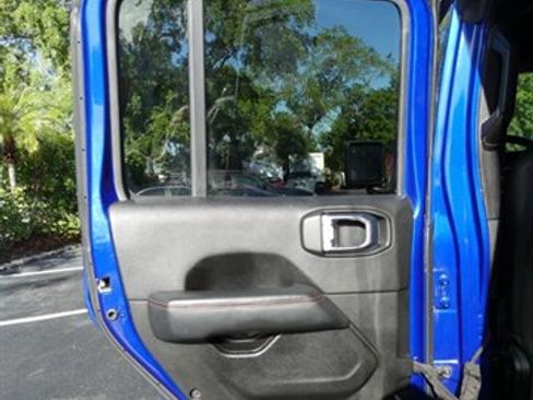 Used 2019 Jeep Wrangler Unlimited Rubicon image 50