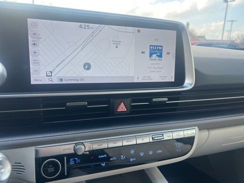 Used 2023 Hyundai Ioniq 6 SEL image 18