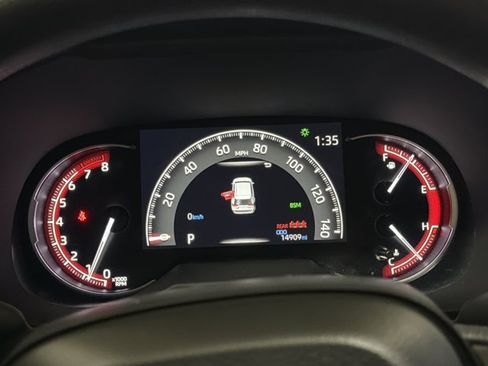 Used 2024 Toyota RAV4 XLE w/ Convenience Package FWD image 29