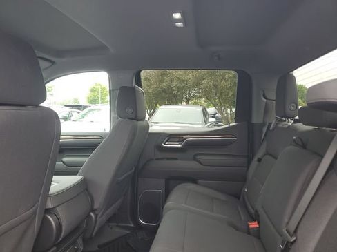 Used 2024 GMC Sierra 1500 Elevation AWD/4WD image 9