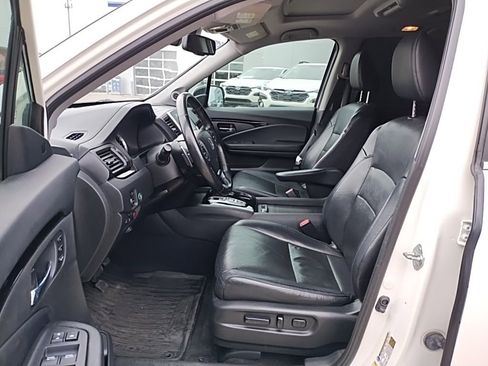 Used 2016 Honda Pilot Elite image 14