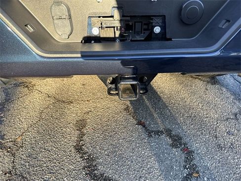 Used 2021 Chevrolet Silverado 1500 RST image 14