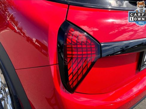 Certified 2025 MINI Cooper S image 27