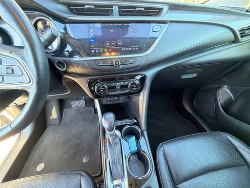 Used 2022 Buick Encore GX Essence image 23