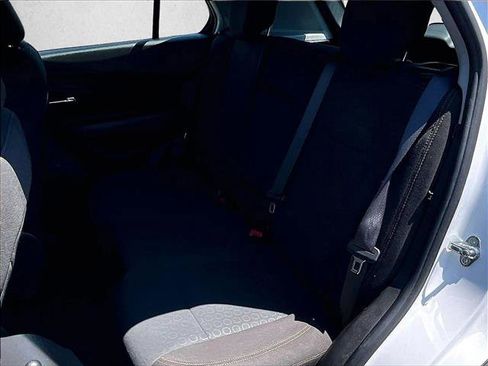 Used 2020 Chevrolet Trax LS image 27