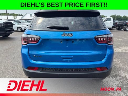 New 2026 Jeep Compass Limited w/ Sun, Sound & Navigation Group AWD/4WD image 4