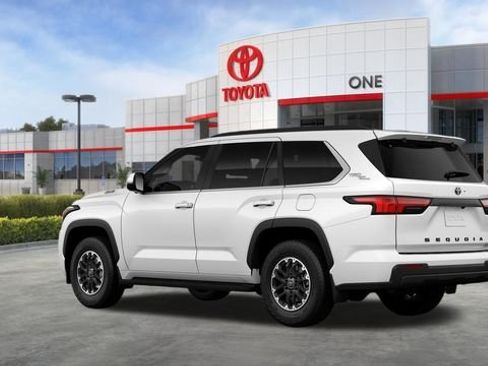 New 2026 Toyota Sequoia SR5 AWD/4WD image 9
