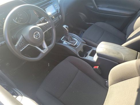 Used 2018 Nissan Rogue Sport S w/ S Appearance Package image 4