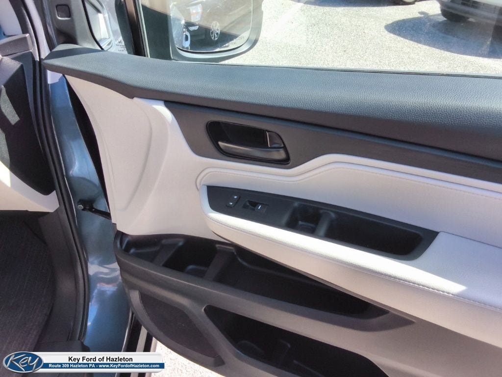 Used 2025 Honda Odyssey EX-L image 24