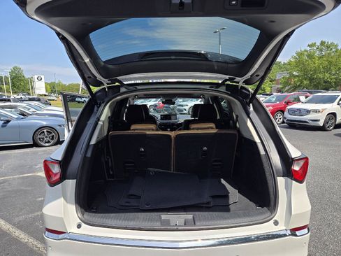 Used 2024 Acura MDX FWD w/ Technology Package image 16