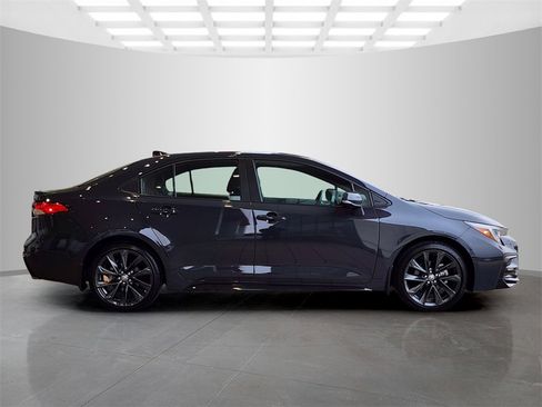Used 2024 Toyota Corolla SE image 3
