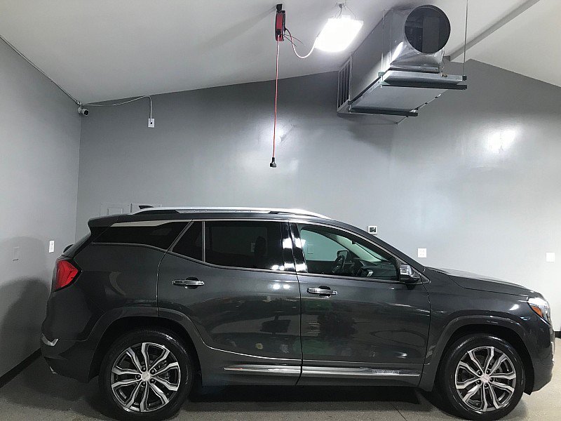 Used 2018 GMC Terrain Denali w/ Advanced Safety Package AWD/4WD image 2