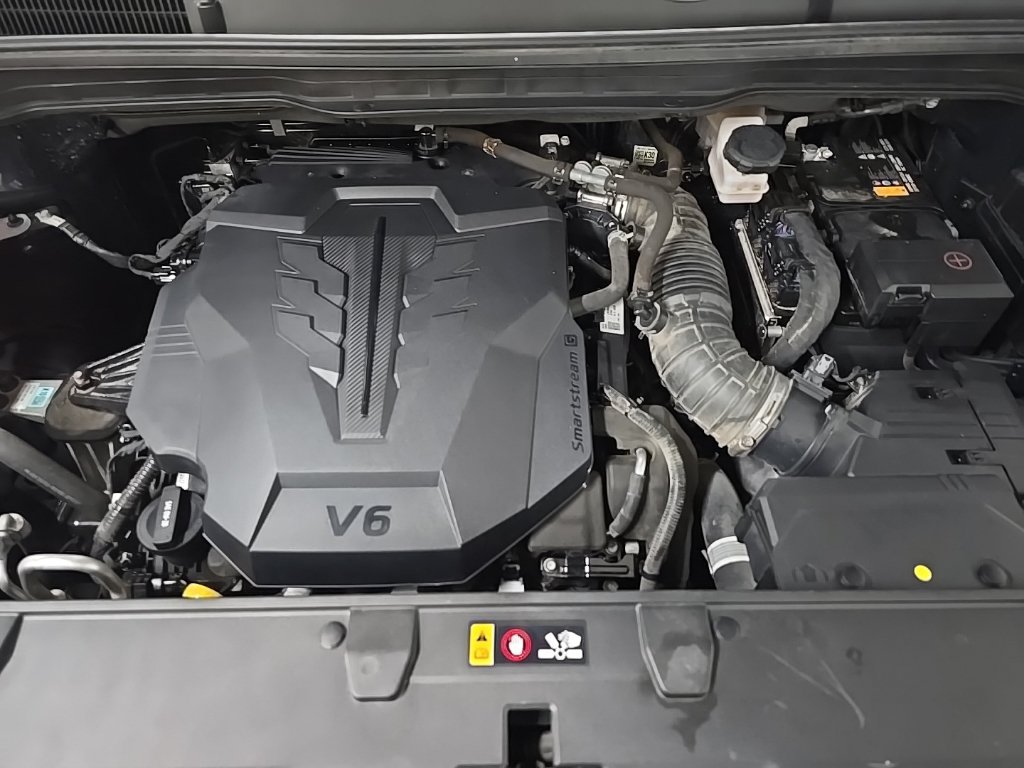 Used 2022 Kia Carnival SX Prestige FWD image 13