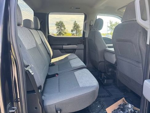 Used 2022 Ford F150 XLT w/ Equipment Group 301A Mid AWD/4WD image 18