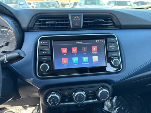 Used 2025 Nissan Versa SV image 20