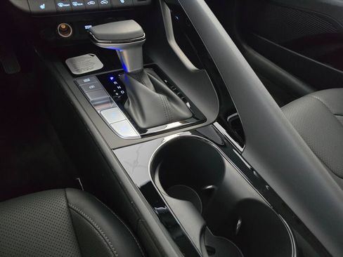 New 2026 Hyundai Elantra Limited FWD image 29