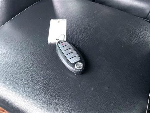 Used 2017 Nissan Armada SL RWD image 36