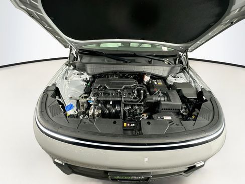 Used 2025 Hyundai Kona SEL AWD/4WD image 30