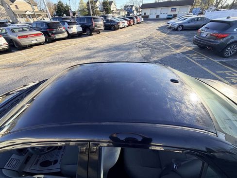 Used 2010 Toyota Corolla LE FWD image 37