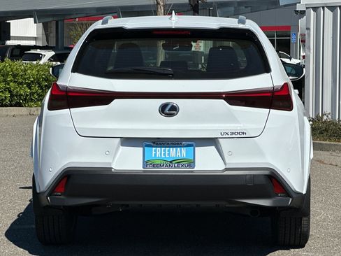 New 2026 Lexus UX 300h UX 300h Premium image 5