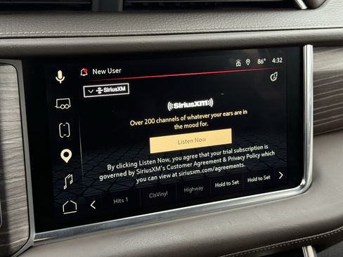 Used 2023 GMC Yukon XL Denali RWD image 26