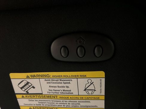 Used 2017 Lincoln MKC Reserve w/ Technology Package AWD/4WD image 23