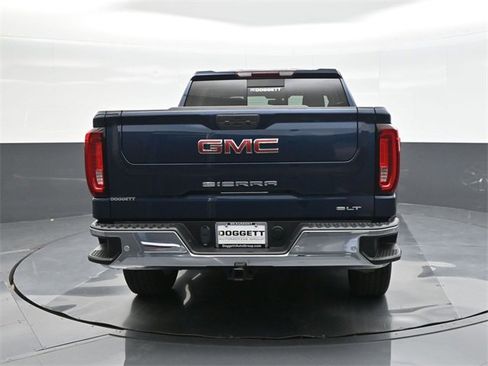 Used 2021 GMC Sierra 1500 SLT image 11