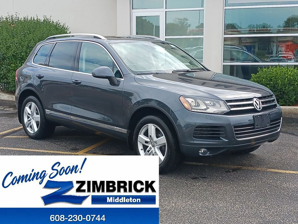 Used 2014 Volkswagen Touareg Sport AWD/4WD image 1