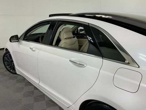 Used 2014 Lincoln MKZ AWD image 30