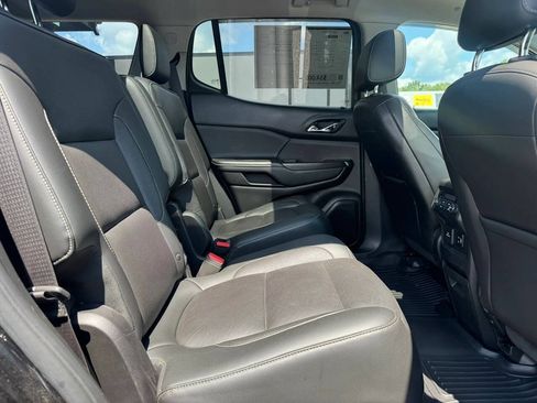 Used 2018 GMC Acadia SLT AWD/4WD image 19