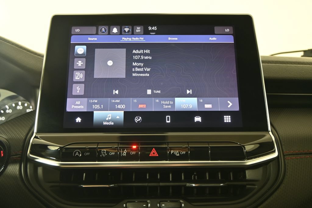 Used 2024 Jeep Compass Trailhawk AWD/4WD image 26