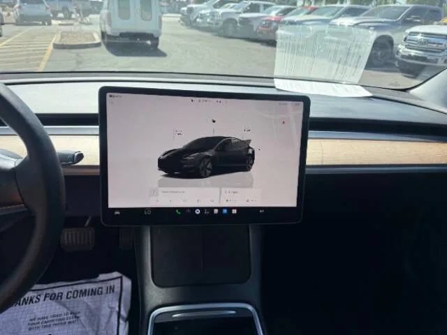 Used 2023 Tesla Model 3 Standard Range RWD image 13