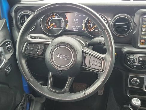 Used 2020 Jeep Gladiator Mojave AWD/4WD image 25