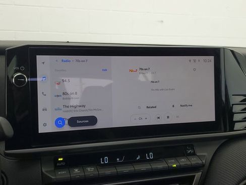 Used 2025 Toyota Camry SE w/ Multimedia Upgrade Package image 28