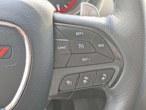 Used 2018 Dodge Durango R/T w/ Technology Group AWD/4WD image 26