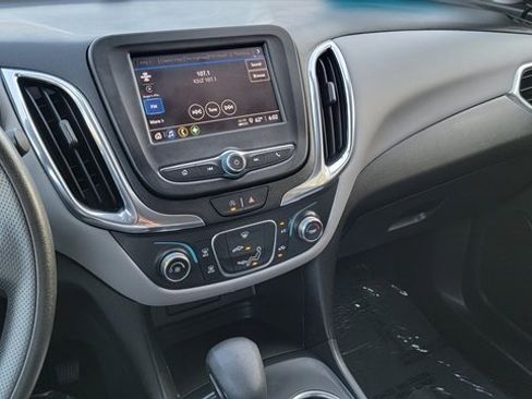 Used 2023 Chevrolet Equinox LT image 22