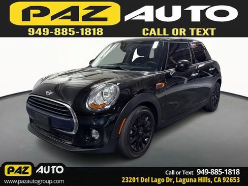 Used 2017 MINI Cooper 4-Door Hardtop image 1
