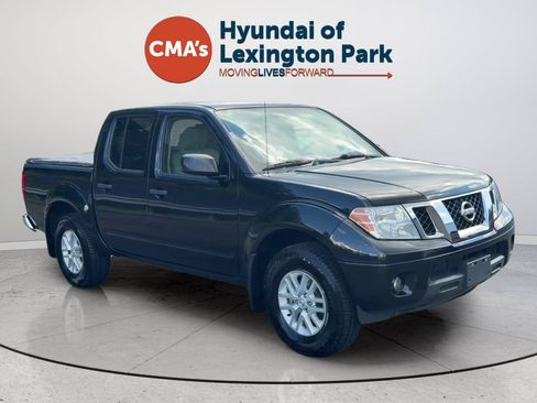 Used 2020 Nissan Frontier SV AWD/4WD image 7