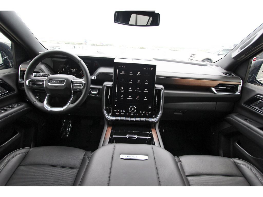 Used 2026 GMC Yukon XL Denali w/ Sun & Power Step Package AWD/4WD image 9