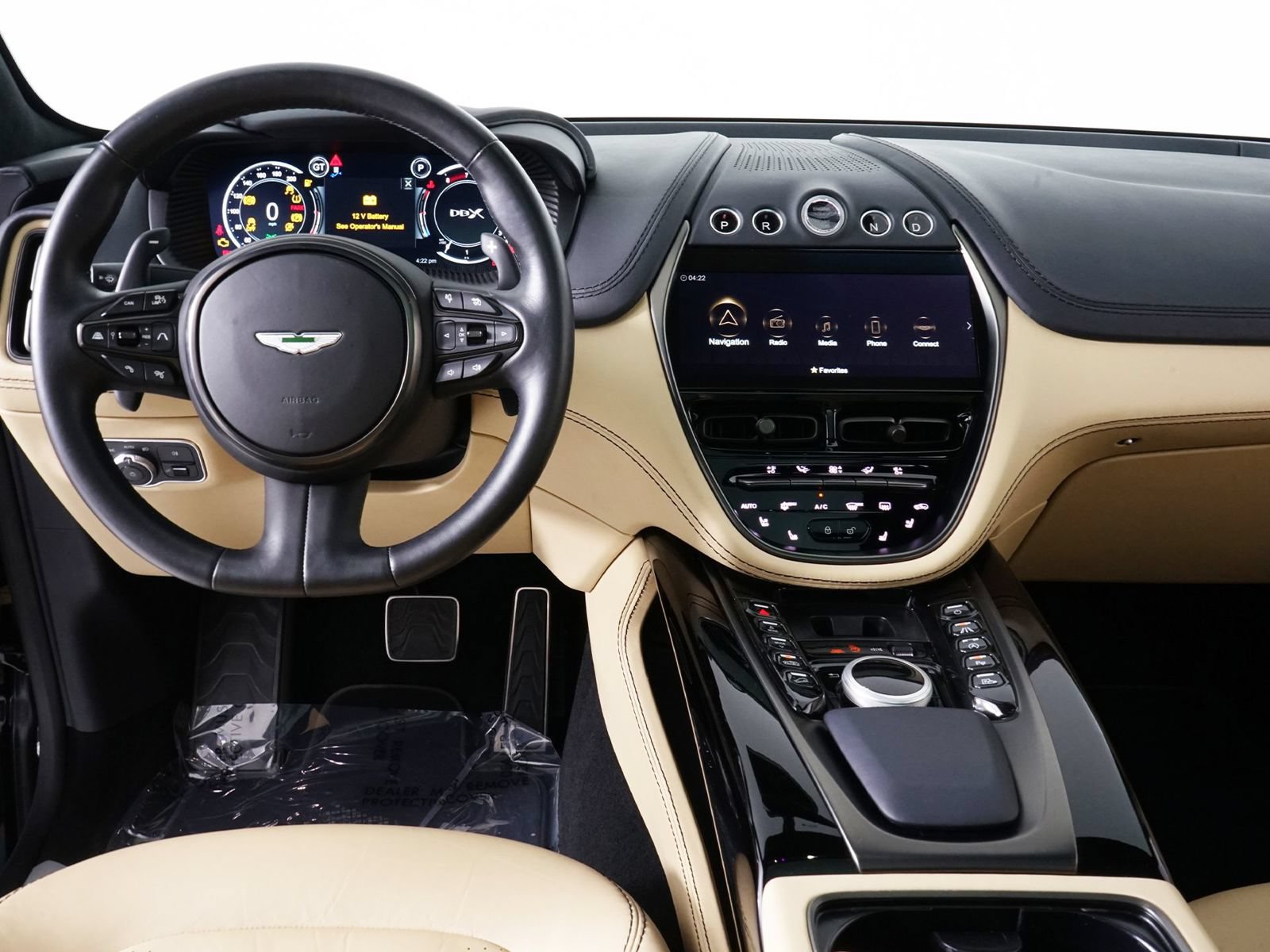 Used 2023 Aston Martin DBX AWD/4WD image 28