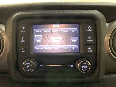 Used 2020 Jeep Wrangler Unlimited Sport S image 32