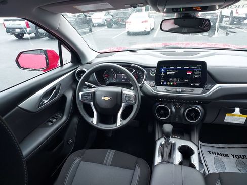 Used 2023 Chevrolet Blazer LT w/ Convenience Package FWD image 15
