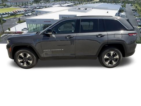 New 2025 Jeep Grand Cherokee Limited 4xe image 15