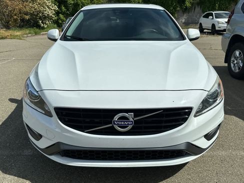 Used 2017 Volvo S60 T5 Dynamic w/ Vision Package image 6