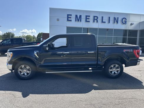 Used 2022 Ford F150 XLT w/ Equipment Group 302A High AWD/4WD image 11