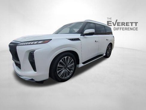 New 2026 INFINITI QX80 Luxe RWD image 8