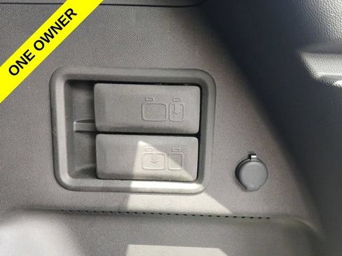Used 2024 Chevrolet Equinox RS AWD/4WD image 10